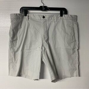 Theory Shorts Men 40 White Gray Geometric Print Cotton Chino Preppy 6” Casual